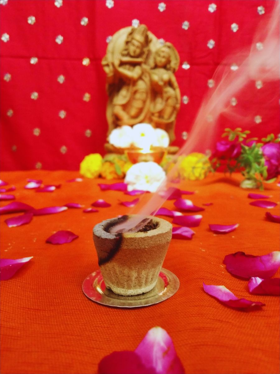 Hari Vandanam Loban Guggal Dhoop Cups | Dhoop for Pooja - Image 2